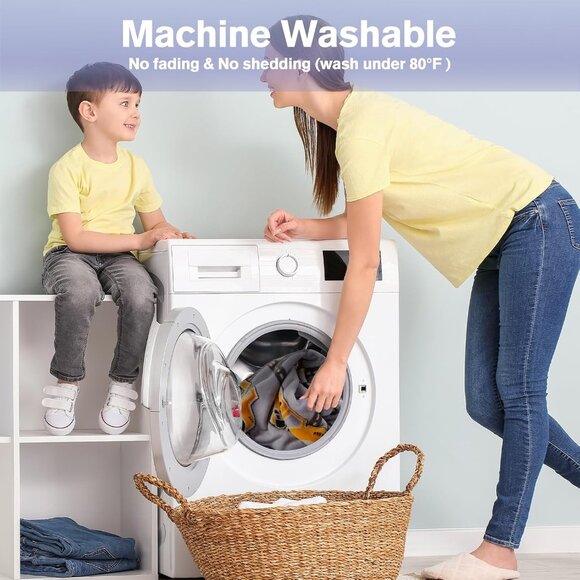 🚧🚧Construction Truck Toys Glow in The Dark Excavator Blanket NWT - Picture 7 of 9